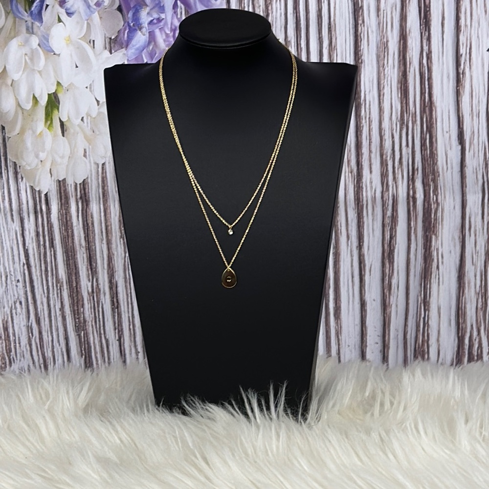 5th avenue gold necklace double chain. For your bestie maybe?